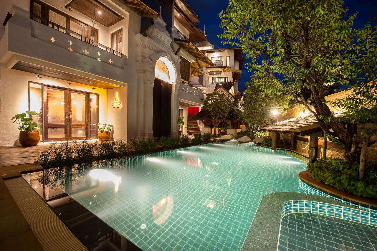 Shinnabhura Historic Boutique Hotel Phitsanulok Exterior photo